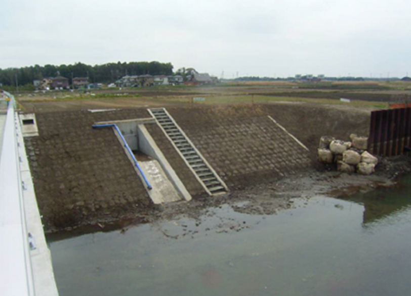 県単橋梁架換及び総合流域防災合併工事(幸田橋護岸工その2)